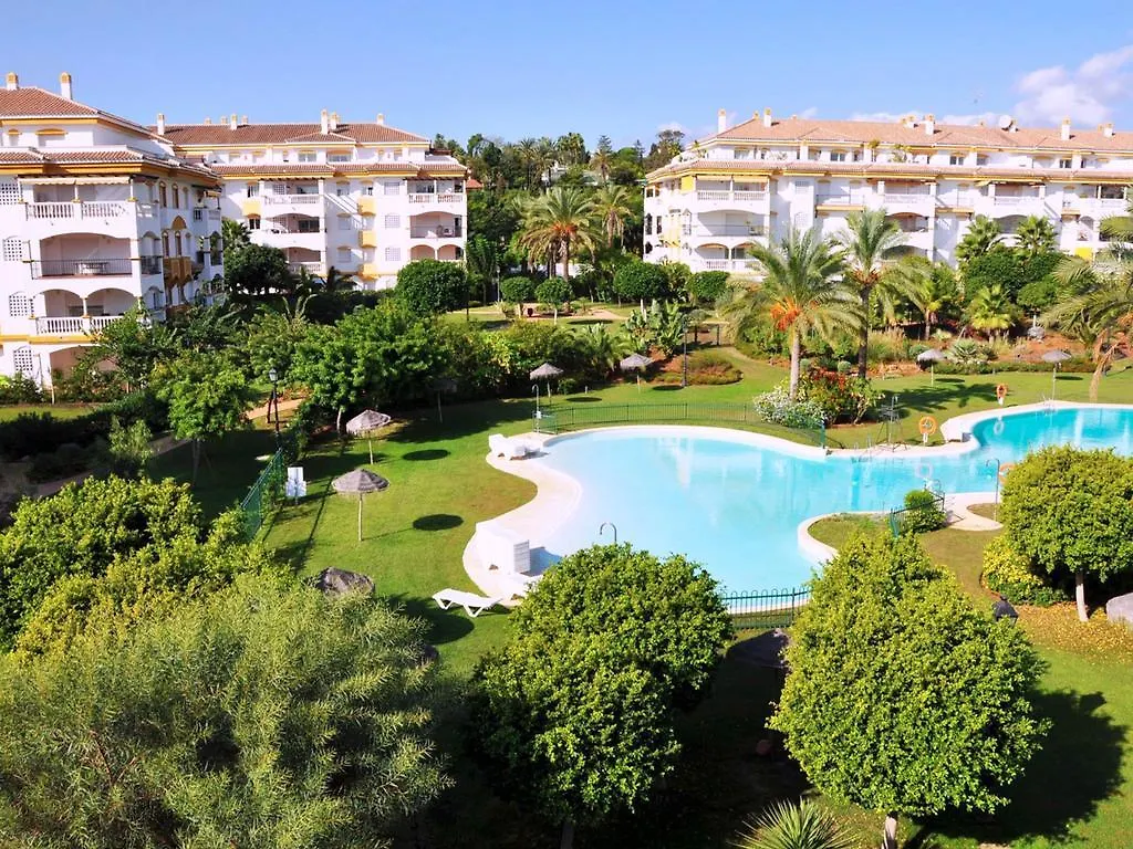 Sunny Banus Golf Apartment Marbella