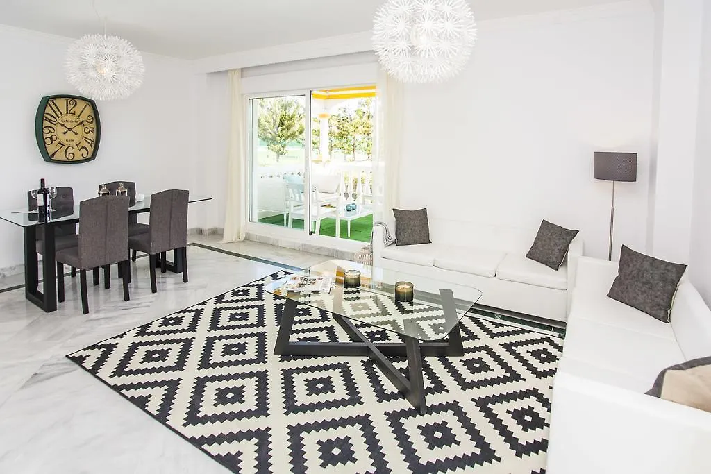 Sunny Banus Golf Apartment Marbella