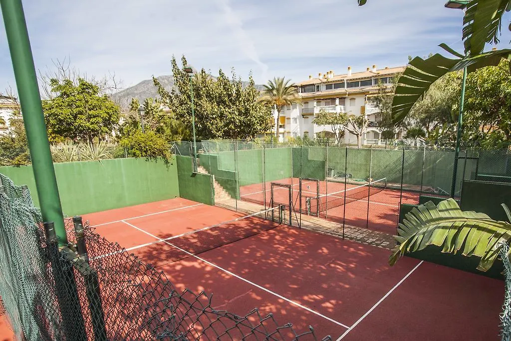 Sunny Banus Golf Apartment Marbella