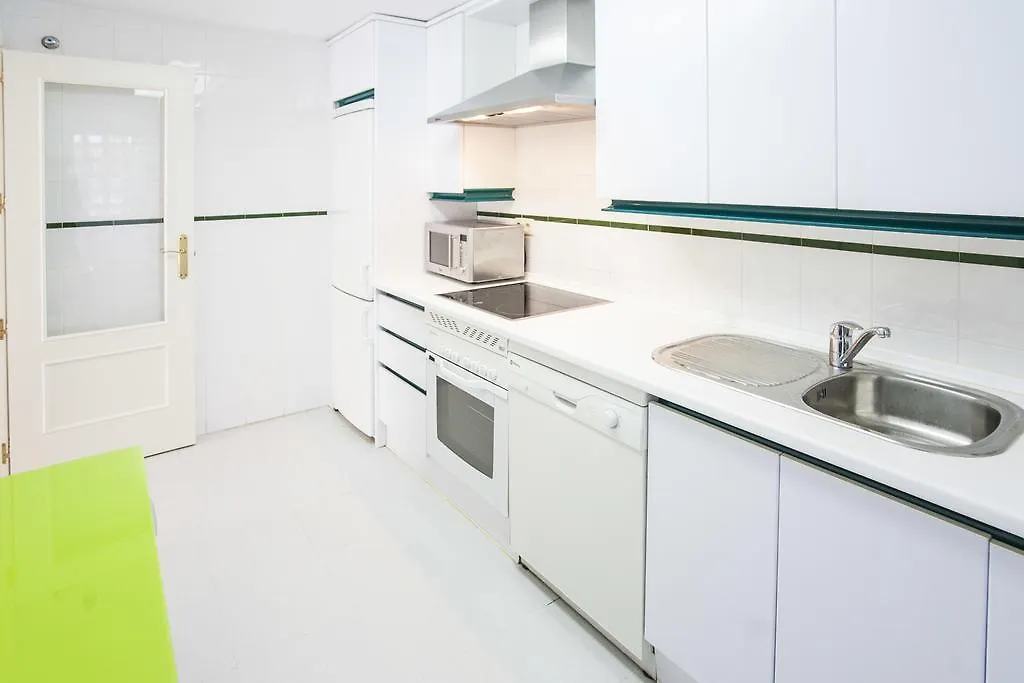 Sunny Banus Golf Apartment Marbella